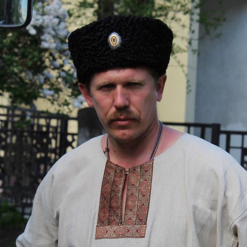 Антон Гуторов